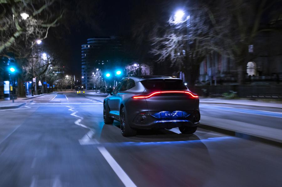  Aston Martin DBX by Q 2020 года  (фото 9 из 11)